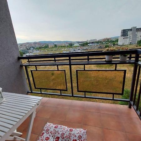 Apartment 13C Pristina Exterior photo